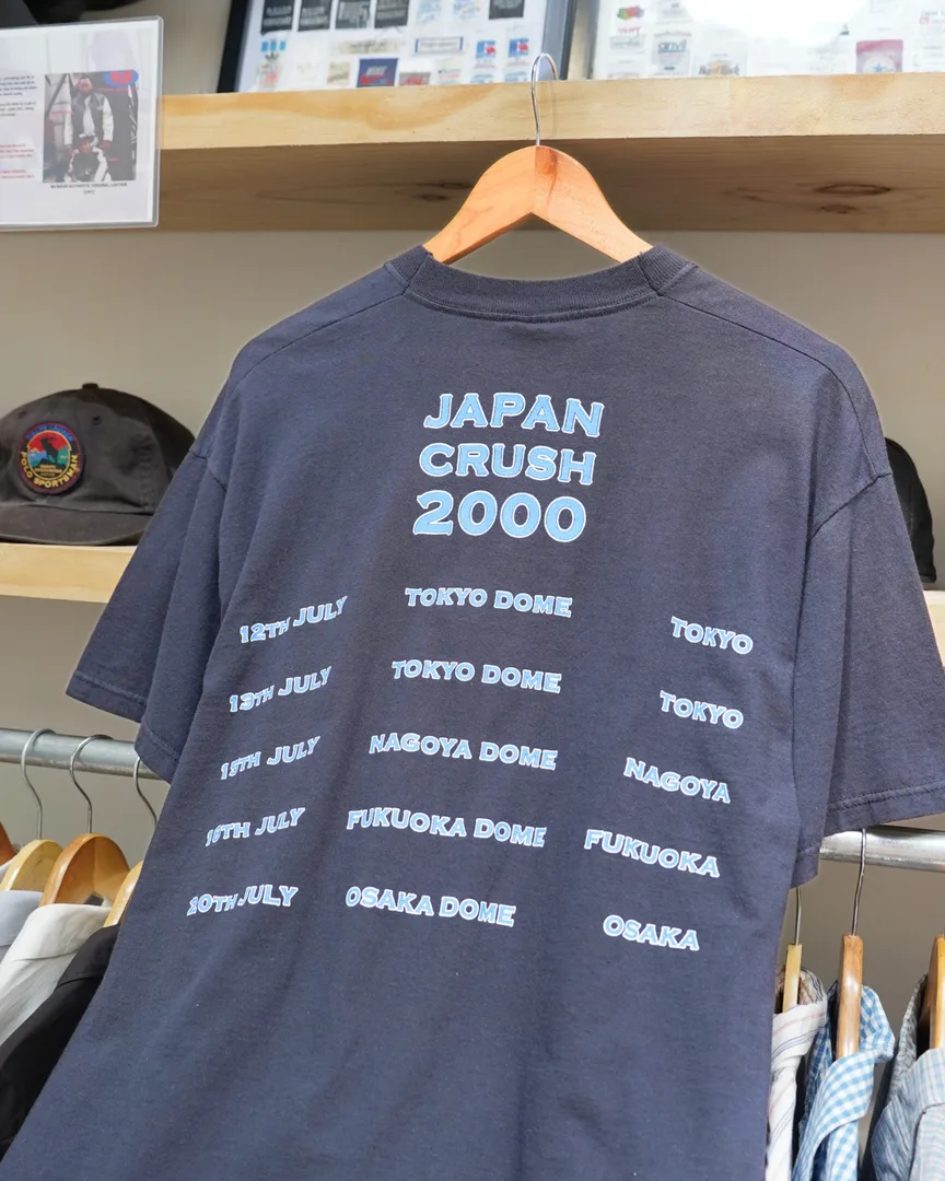 2000 BON JOVI JAPAN CRUSH TOUR TEE hover