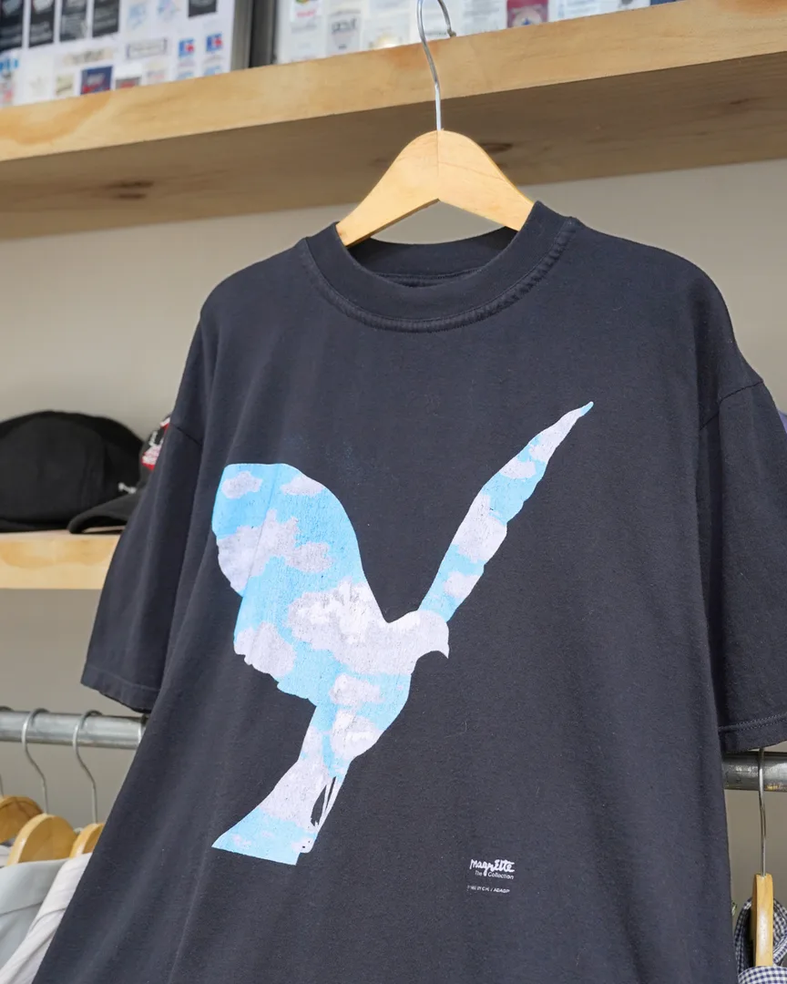 1992 RENÉ MAGRITTE 'THE LARGE FAMILY' DOVE ADAGP TEE