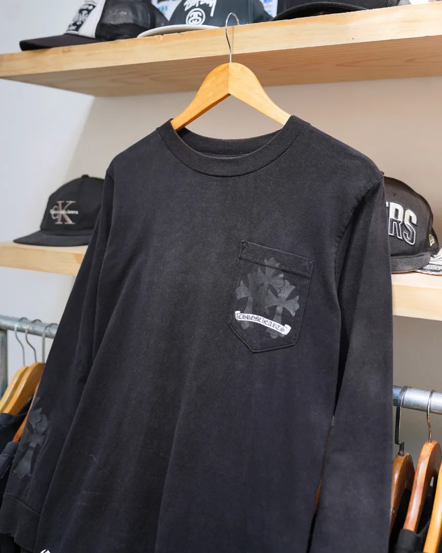00's CHROME HEARTS TRIPLE CROSS CEMETERY LS hover